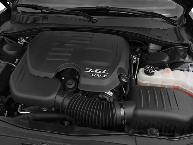 2013 Chrysler 300 4dr Sdn RWD