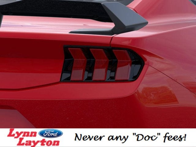 2025 Ford Mustang Dark Horse