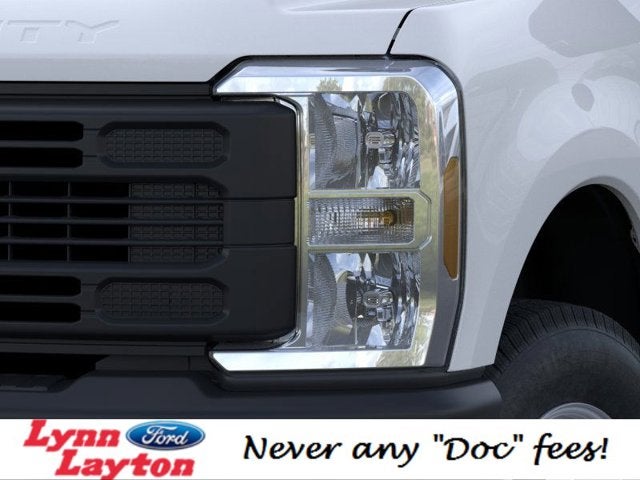 2026 Ford Super Duty F-350 DRW XL