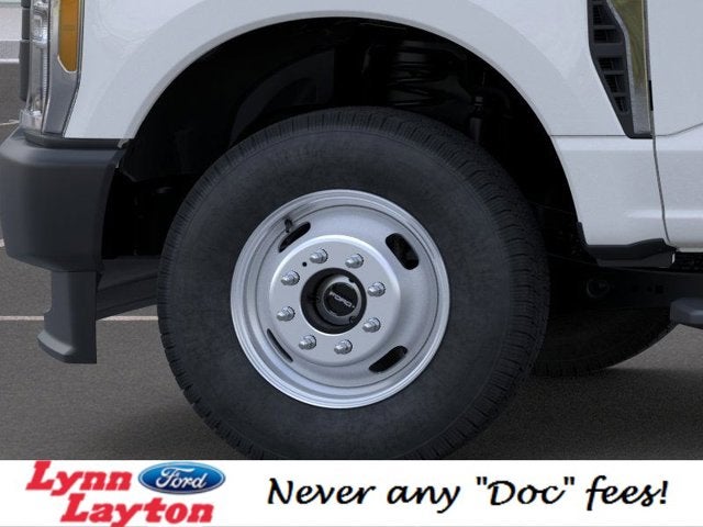 2026 Ford Super Duty F-350 DRW XL