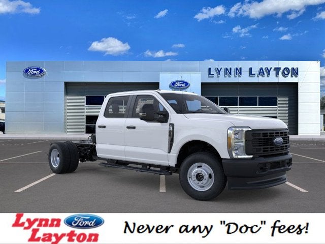 2026 Ford Super Duty F-350 DRW XL