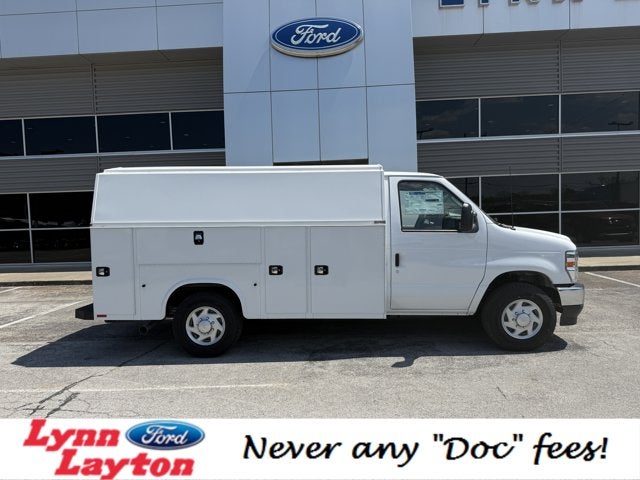 2026 Ford E-Series Cutaway E-350 SRW