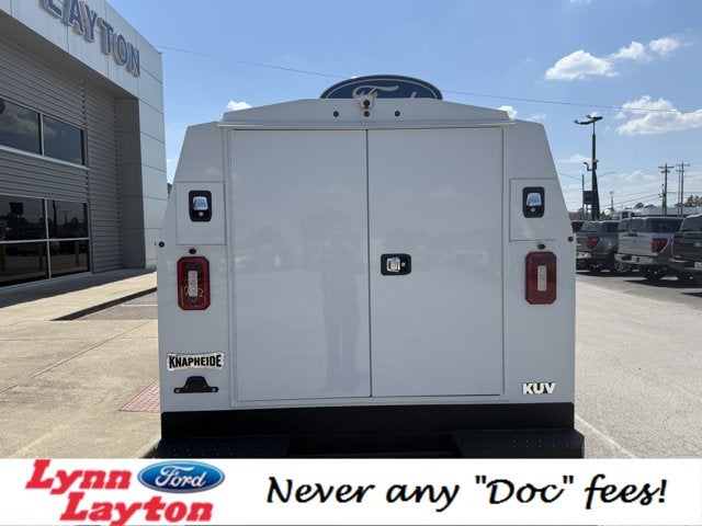 2026 Ford E-Series Cutaway E-350 SRW