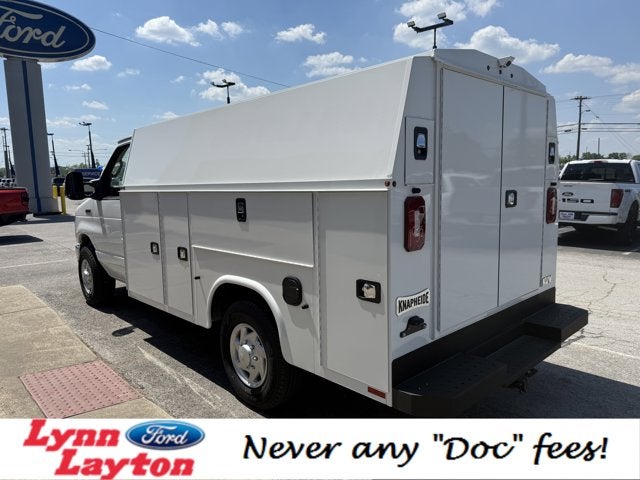 2026 Ford E-Series Cutaway E-350 SRW