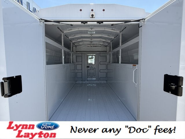 2026 Ford E-Series Cutaway E-350 SRW