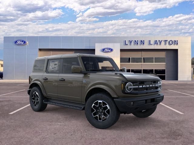 2026 Ford Bronco Outer Banks