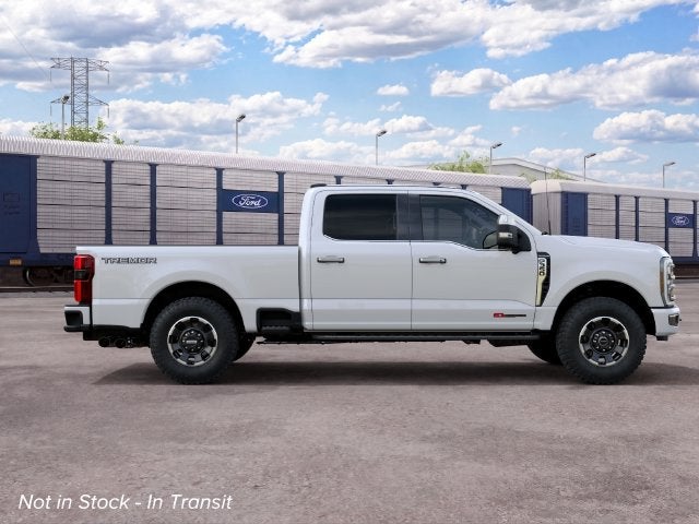 2027 Ford F-350SD Platinum