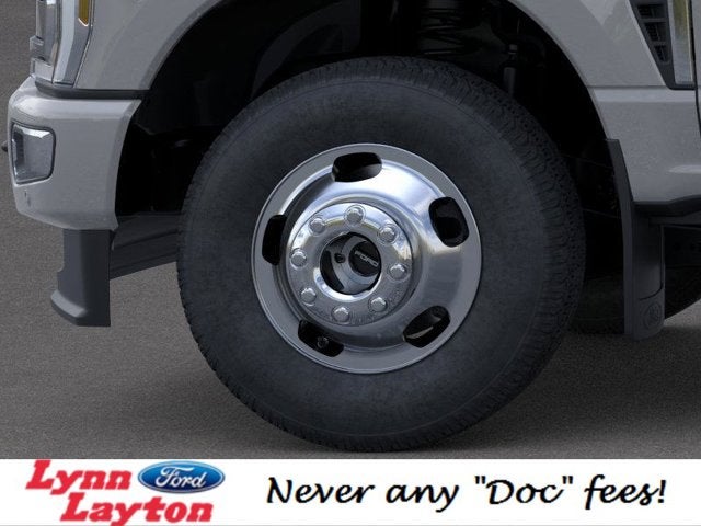 2026 Ford Super Duty F-350 DRW Platinum