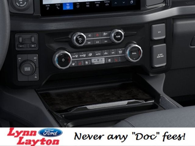2026 Ford Super Duty F-350 DRW LARIAT