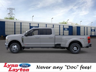2026 Ford Super Duty F-350 DRW LARIAT