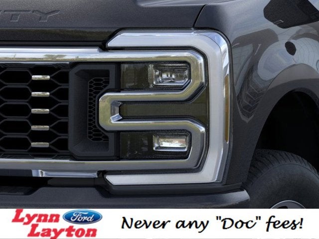 2026 Ford Super Duty F-350 DRW Platinum
