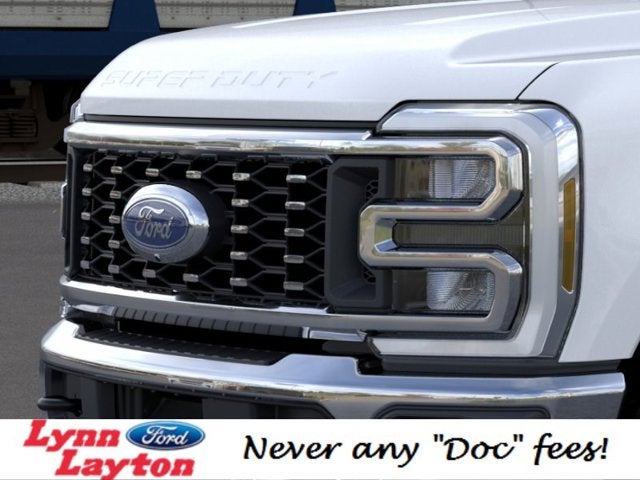 2026 Ford Super Duty F-350 DRW LARIAT