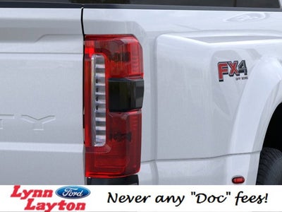 2026 Ford Super Duty F-350 DRW LARIAT