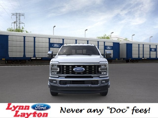 2026 Ford Super Duty F-350 DRW LARIAT