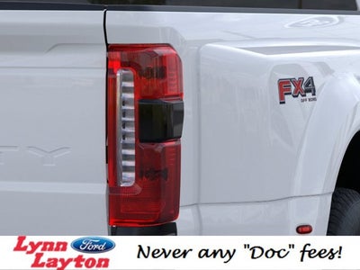 2026 Ford Super Duty F-350 DRW LARIAT