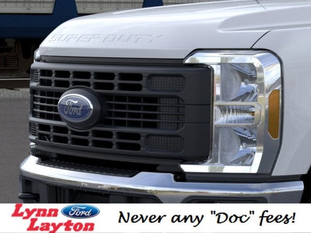 2026 Ford Super Duty F-350 DRW XL