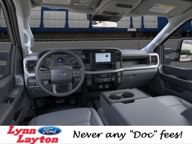 2026 Ford Super Duty F-350 DRW XL