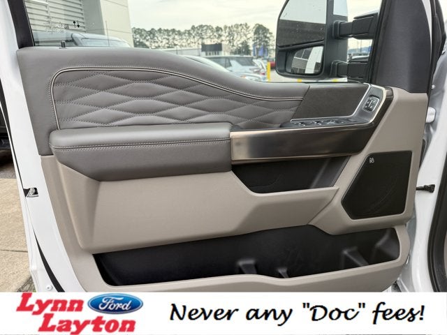 2026 Ford Super Duty F-450 DRW Platinum