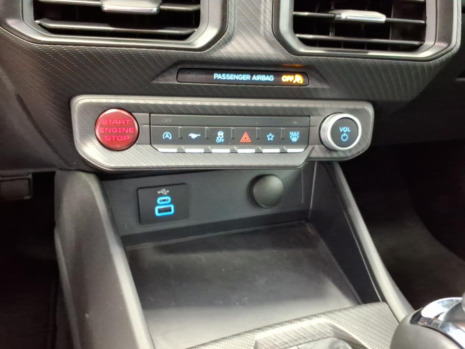 2025 Ford Mustang EcoBoost