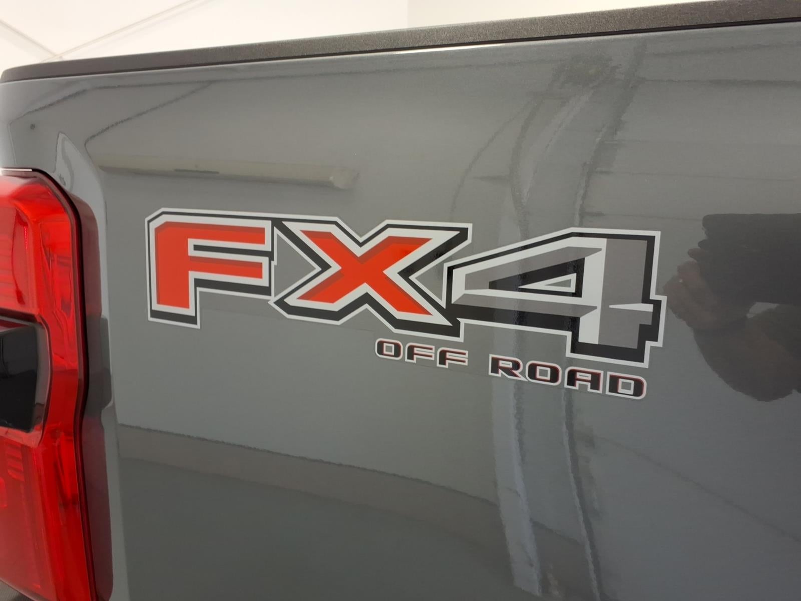 2023 Ford F-350SD Lariat