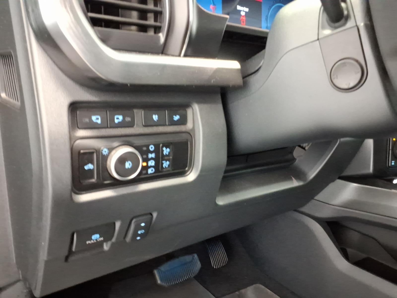 2023 Ford F-350SD Lariat