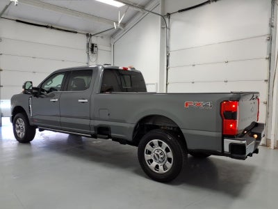 2023 Ford F-350SD Lariat