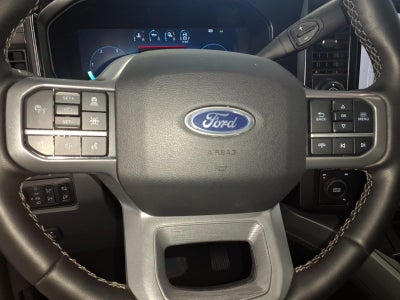2026 Ford F-350SD Lariat DRW