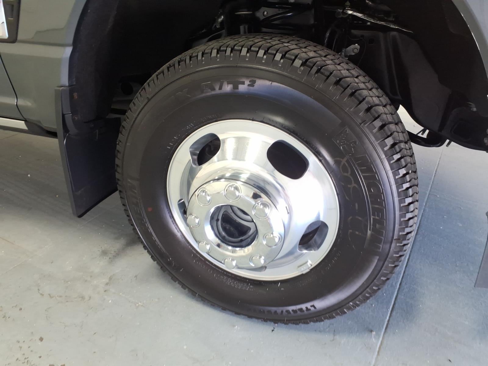 2026 Ford F-350SD Lariat DRW