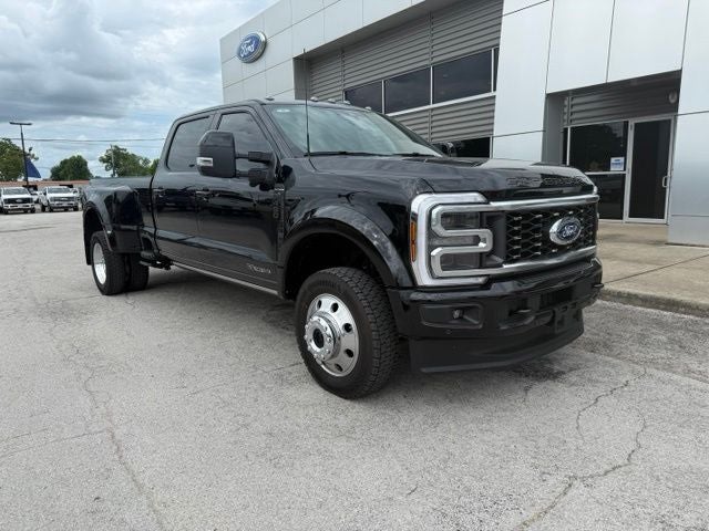 2026 Ford F-450SD Platinum DRW