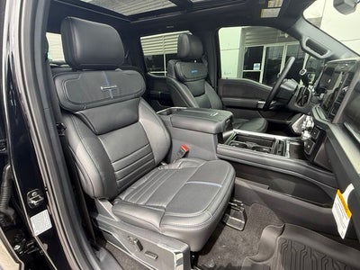 2026 Ford F-450SD Platinum DRW