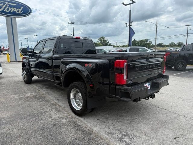 2026 Ford F-450SD Platinum DRW