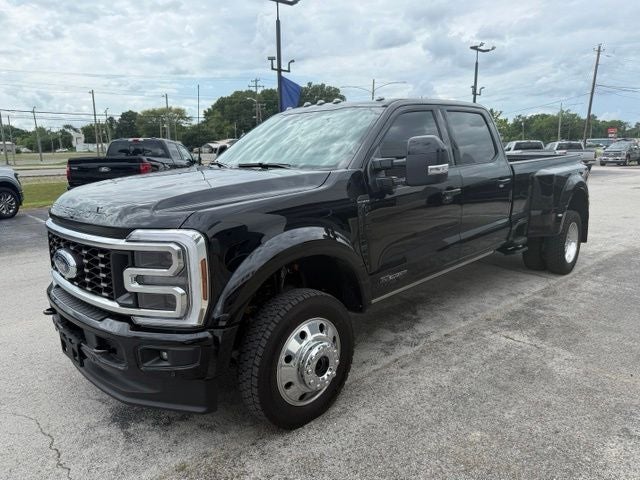 2026 Ford F-450SD Platinum DRW