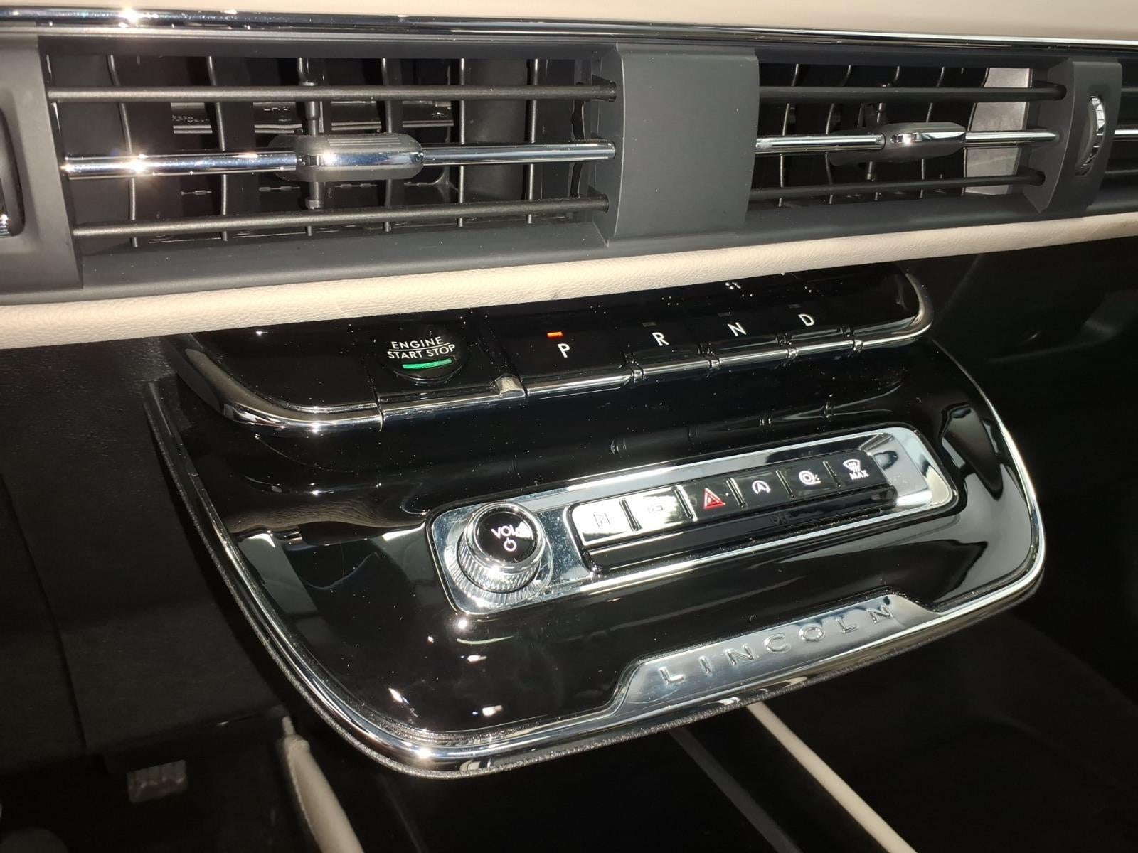 2025 Lincoln Corsair Premiere