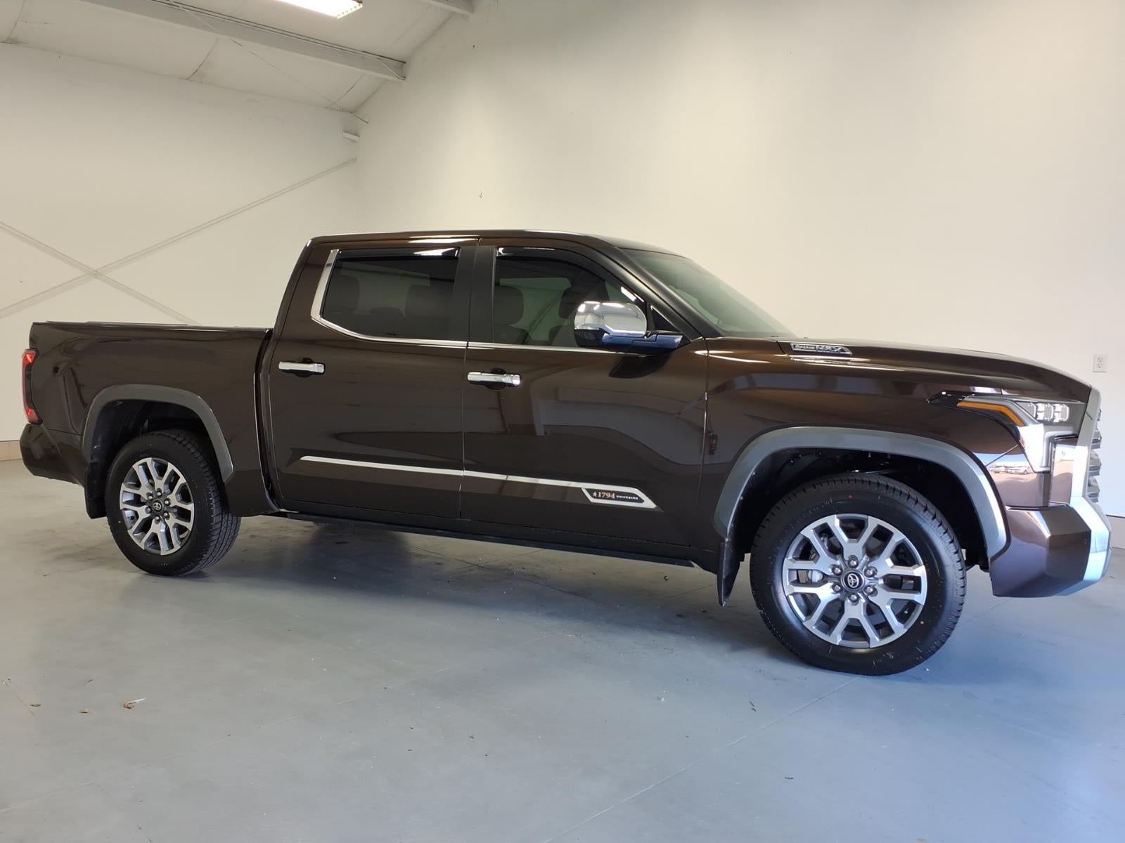 2025 Toyota Tundra Hybrid 1794 Edition